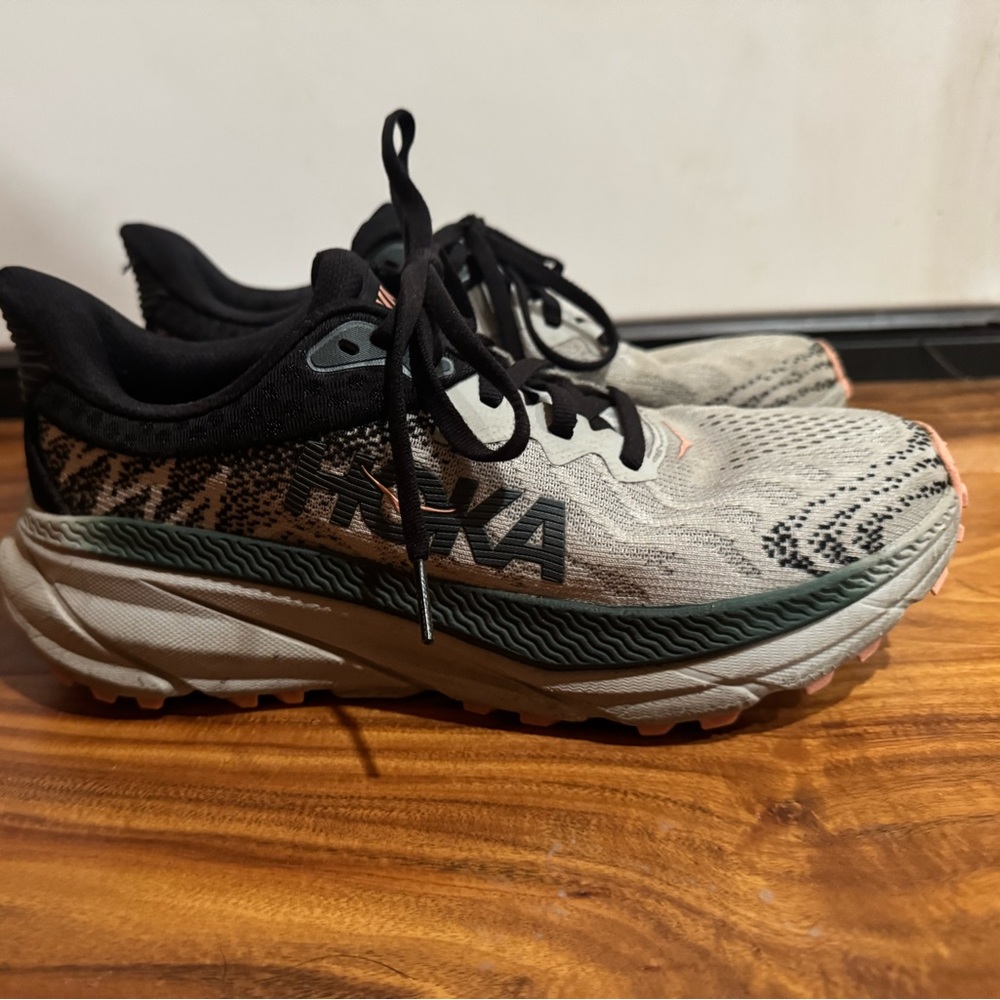 HOKA women’s 6.5